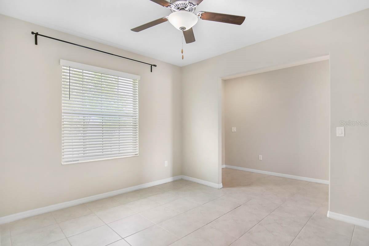 Image 10 of 32 For 7322 King Creek Drive