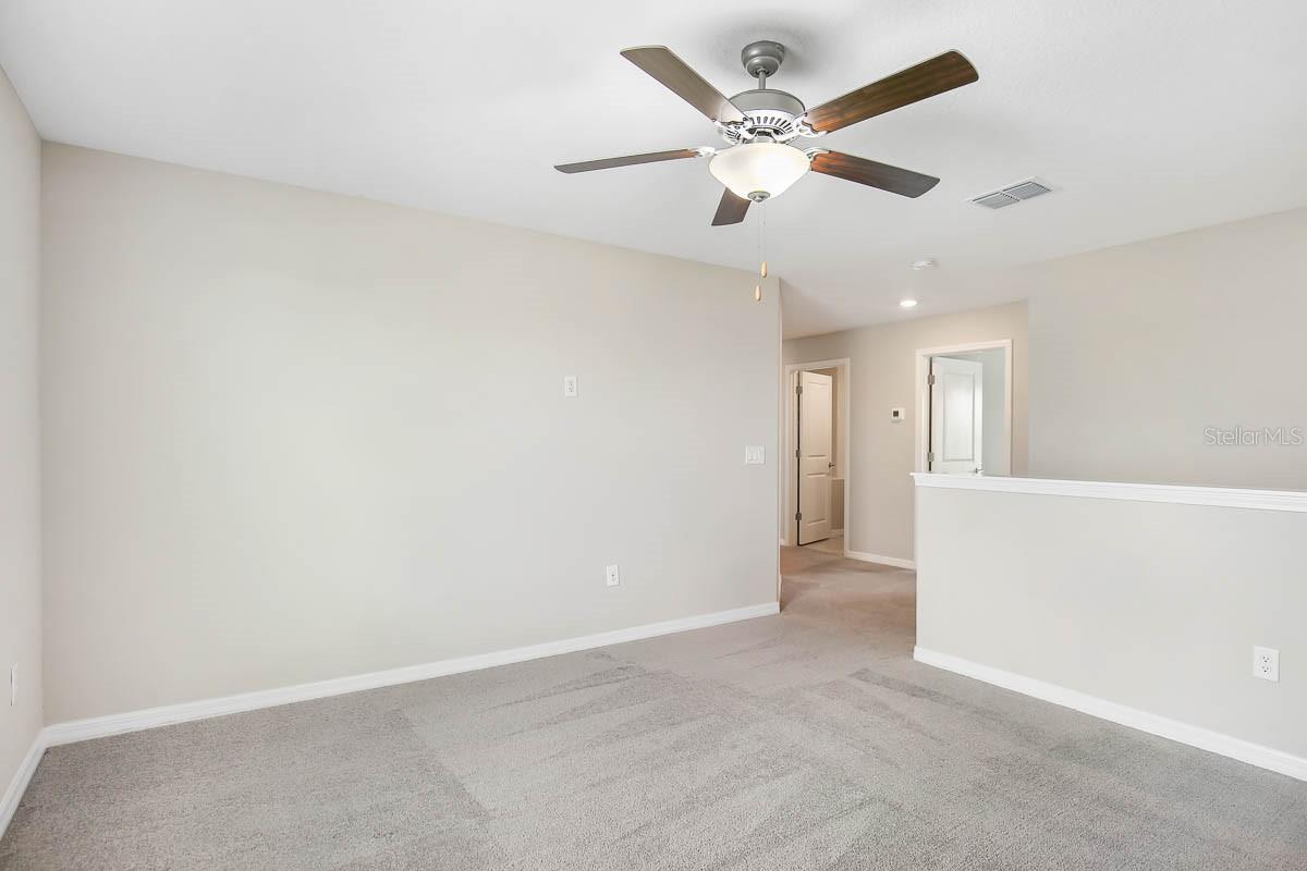 Image 13 of 32 For 7322 King Creek Drive