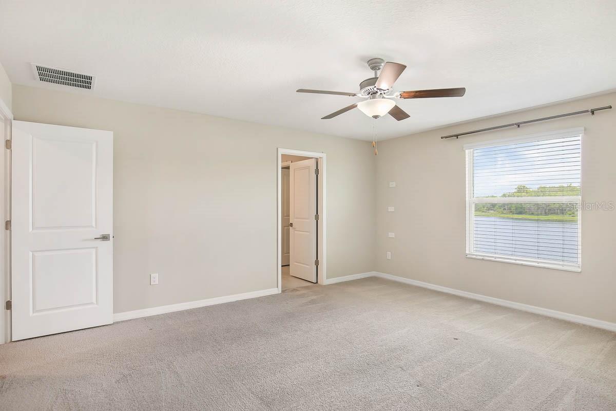 Image 15 of 32 For 7322 King Creek Drive