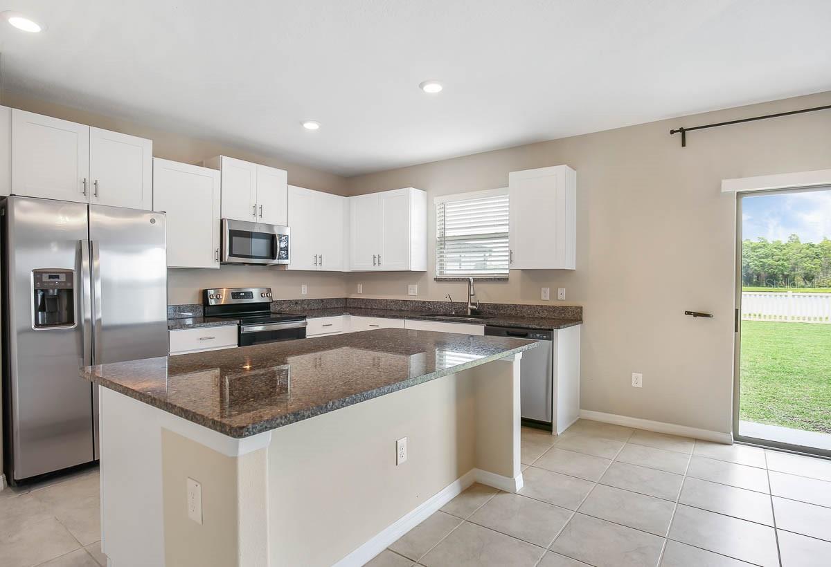 Image 6 of 32 For 7322 King Creek Drive