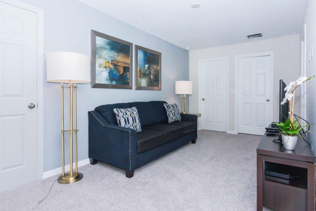 Image 36 of 57 For 1534 Carey Palm Circle