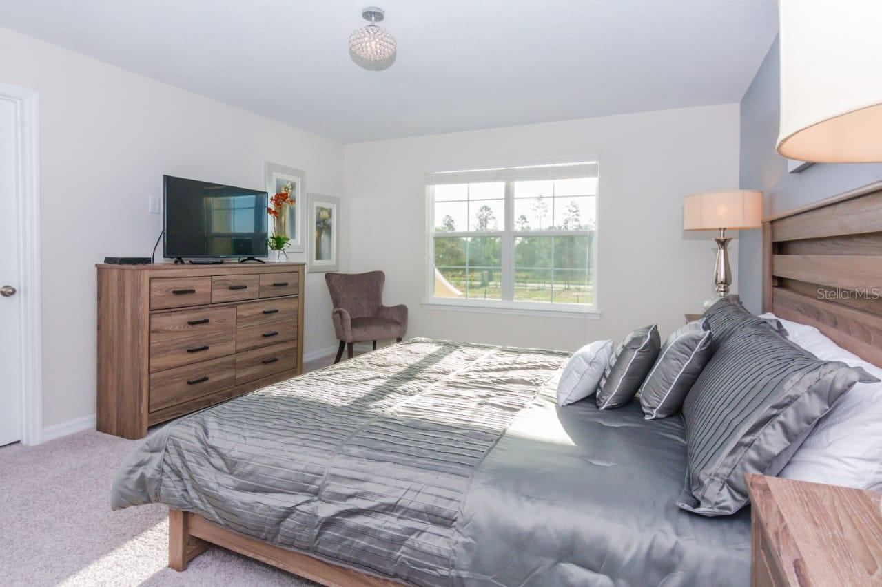 Image 4 of 57 For 1534 Carey Palm Circle