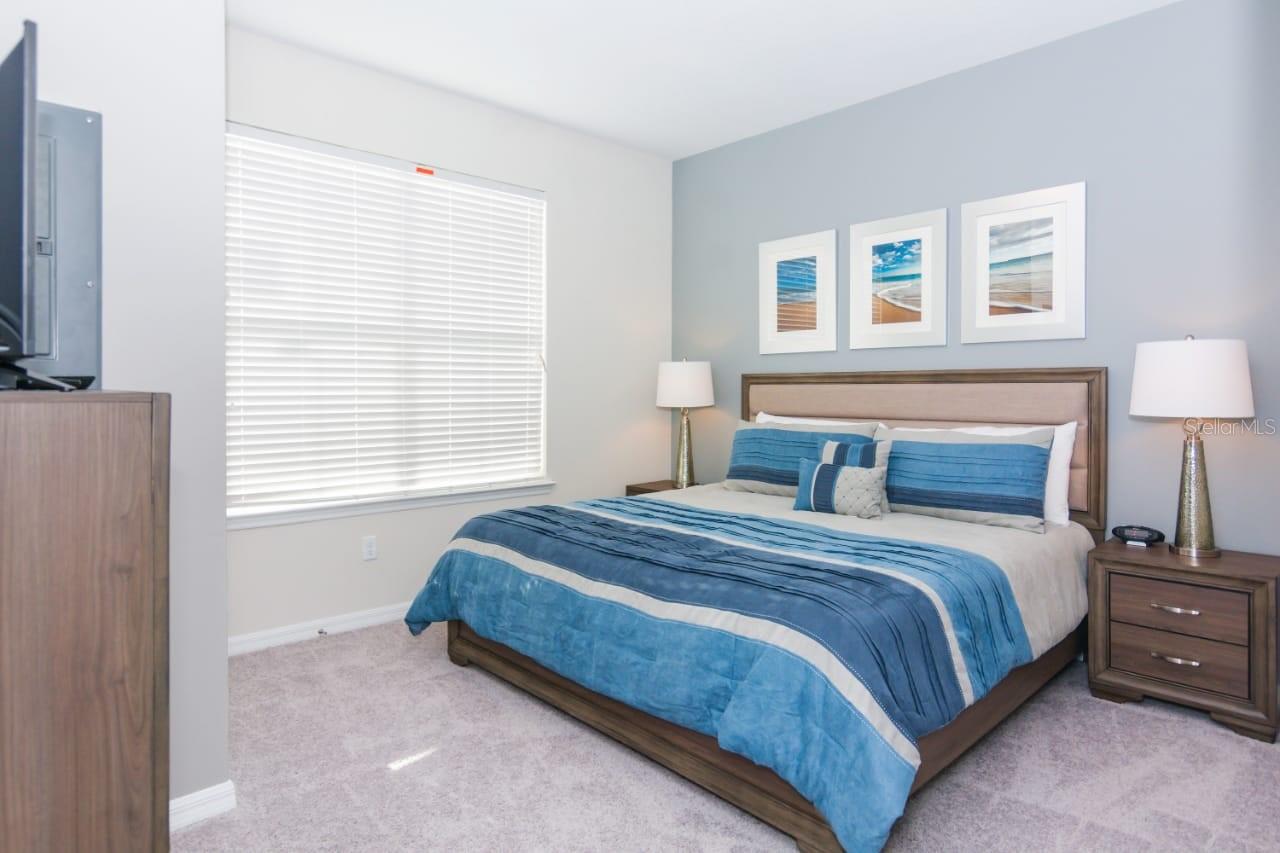 Image 43 of 57 For 1534 Carey Palm Circle