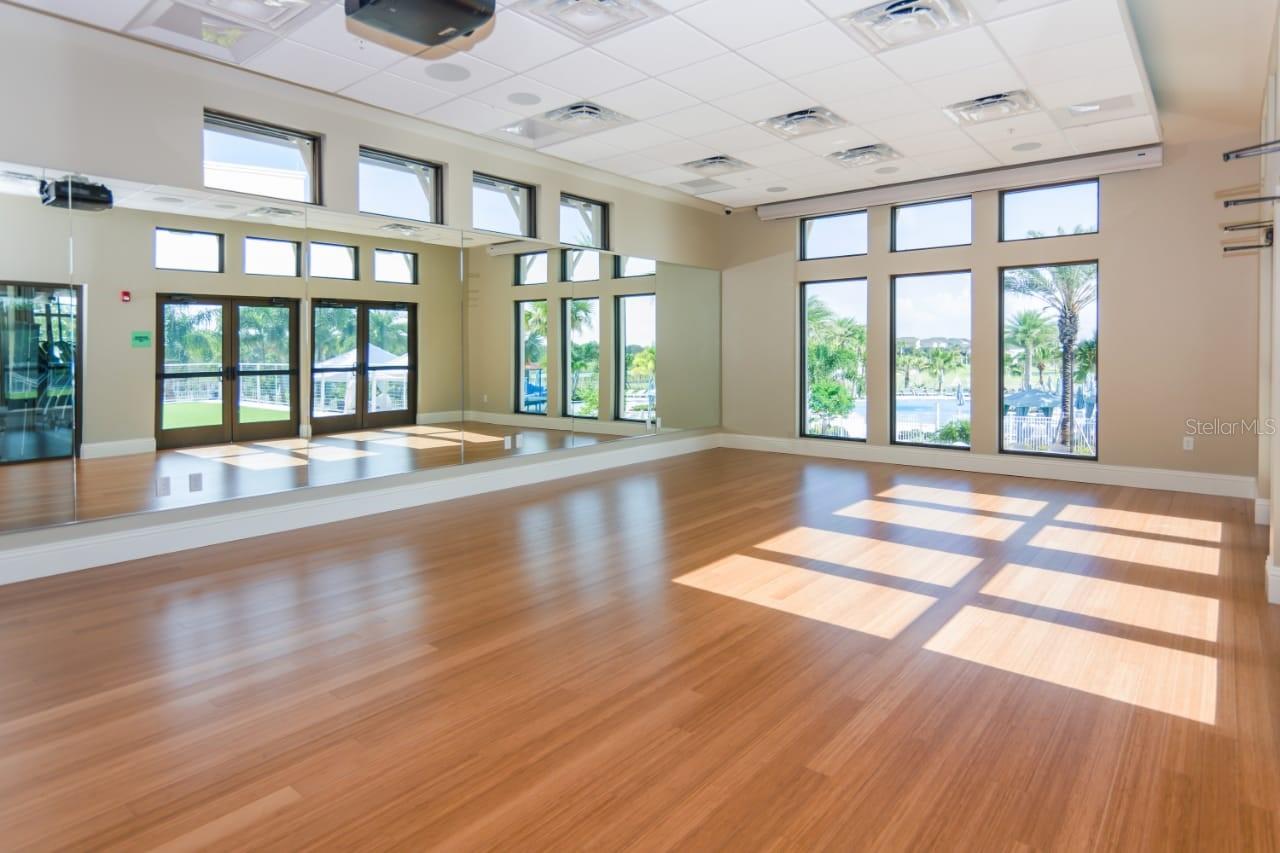 Image 8 of 57 For 1534 Carey Palm Circle