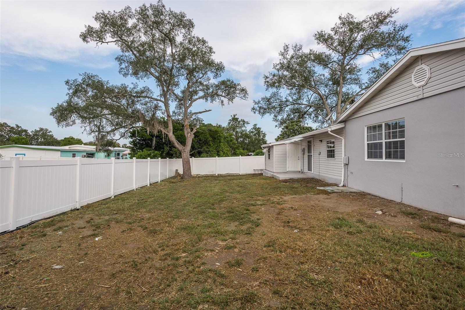 Image 17 of 18 For 6502 Spring Hill Drive