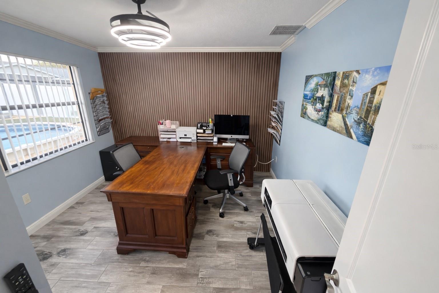 Image 23 of 32 For 7051 Lexington Cir