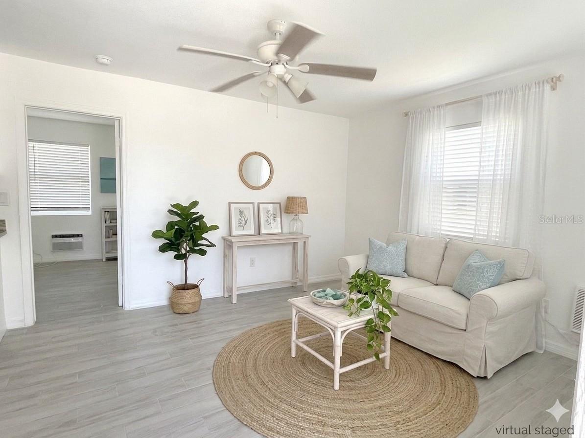 Image 4 of 17 For 24 Lynn Way 24