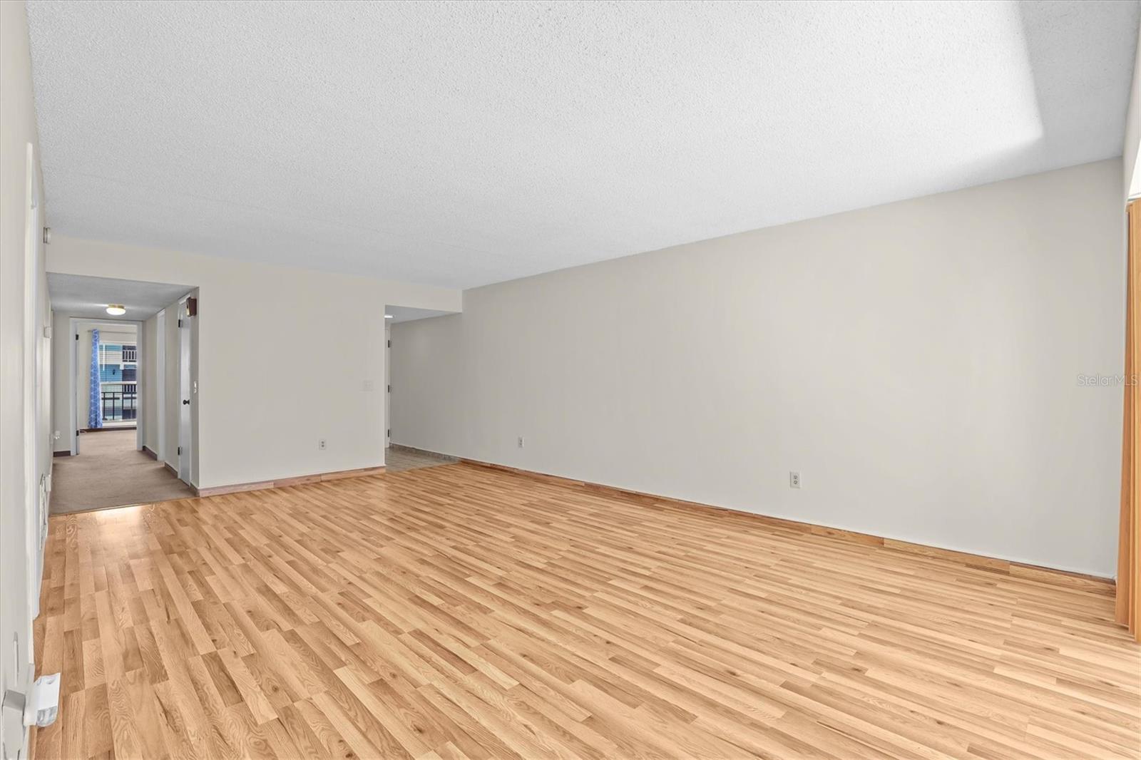 Image 10 of 47 For 225 Country Club Drive D238