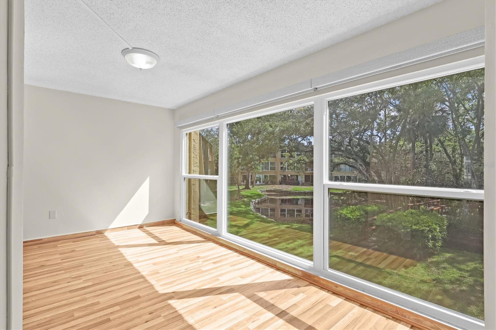 Image 16 of 47 For 225 Country Club Drive D238