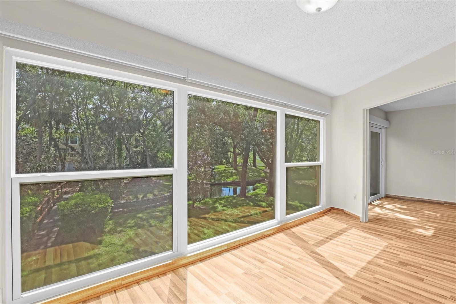 Image 19 of 47 For 225 Country Club Drive D238