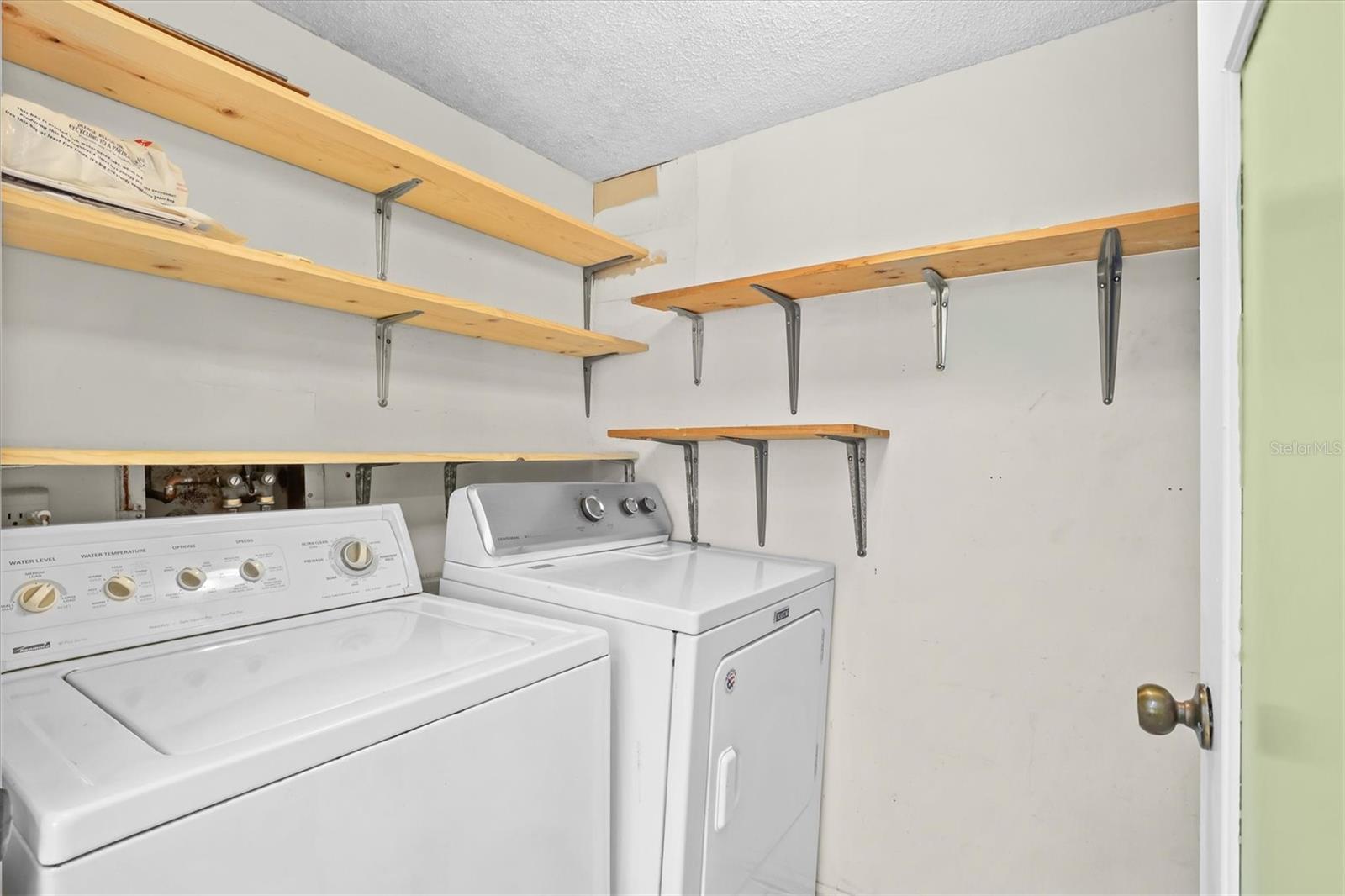 Image 26 of 47 For 225 Country Club Drive D238