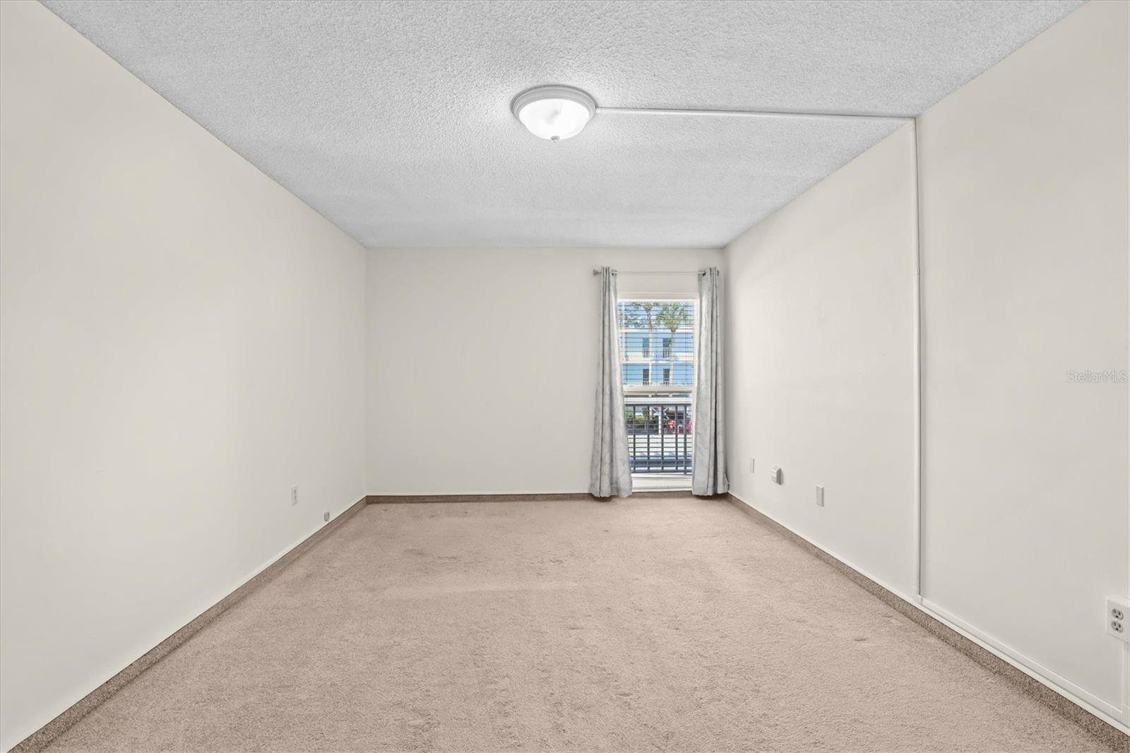 Image 28 of 47 For 225 Country Club Drive D238