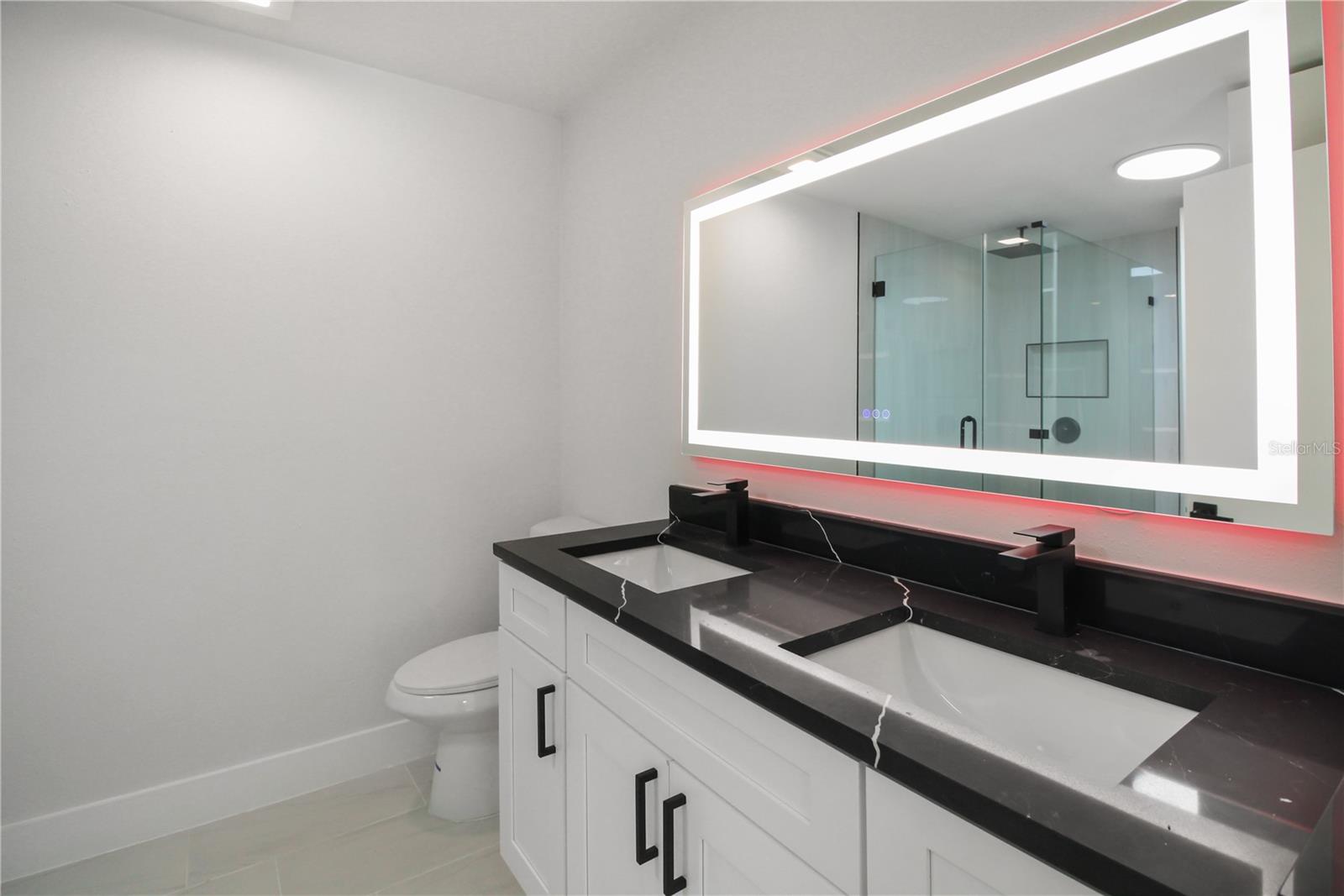 Listing photo id 8 for 11492 93rd Street