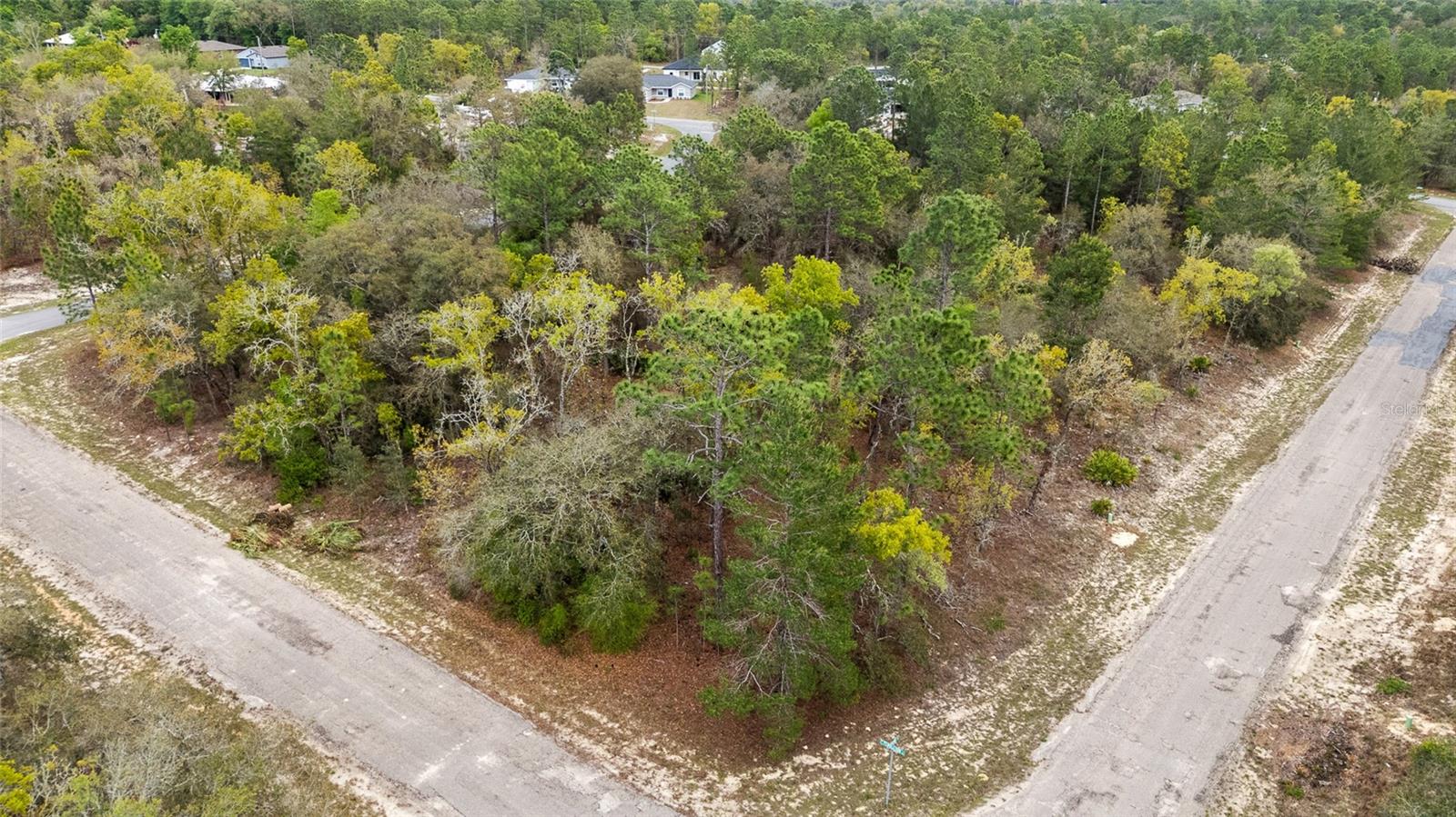 Listing photo id 1 for 1877 Pendleton Street