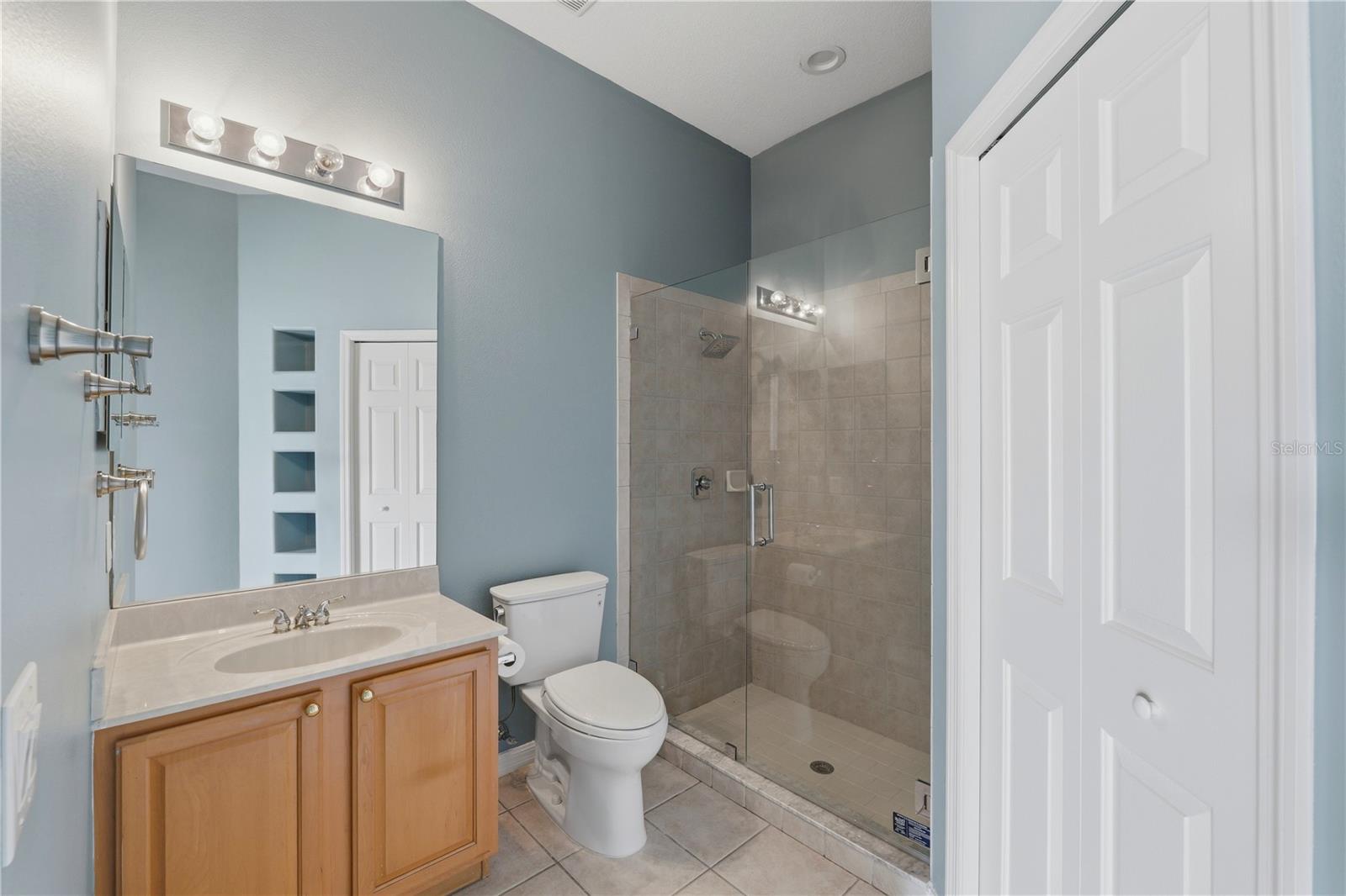 Image 25 of 63 For 10513 Bermuda Isle Drive