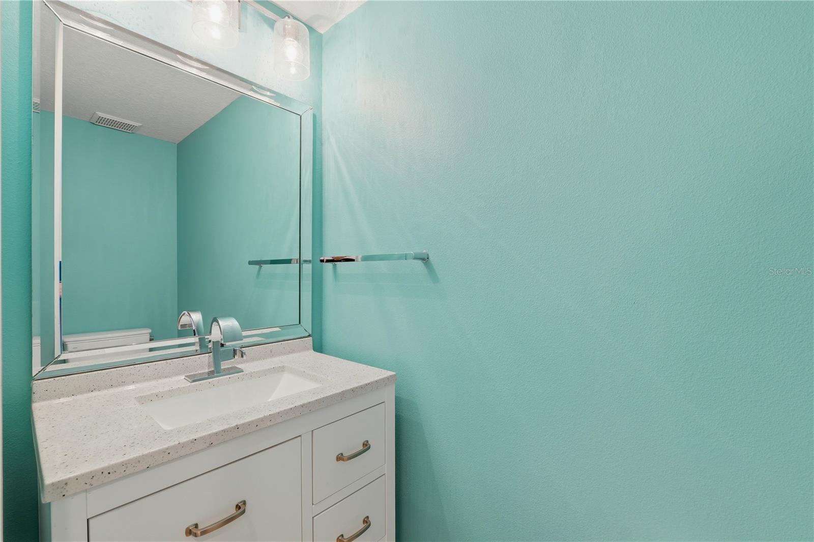 Image 32 of 63 For 10513 Bermuda Isle Drive