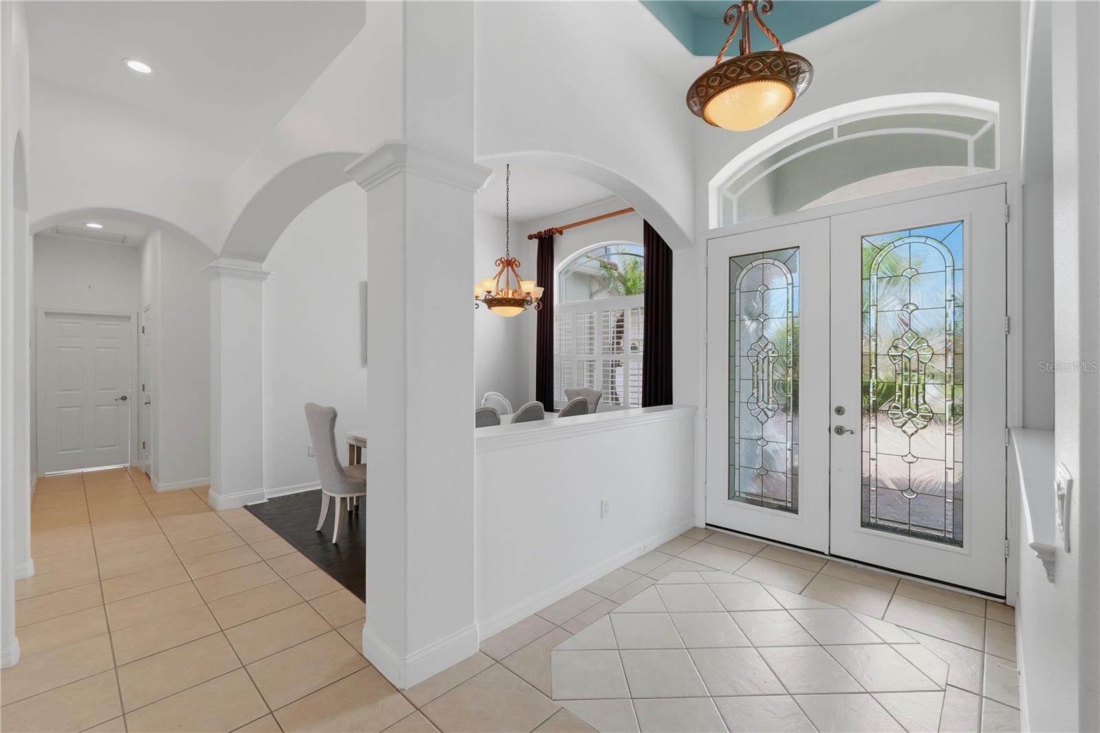 Image 4 of 63 For 10513 Bermuda Isle Drive