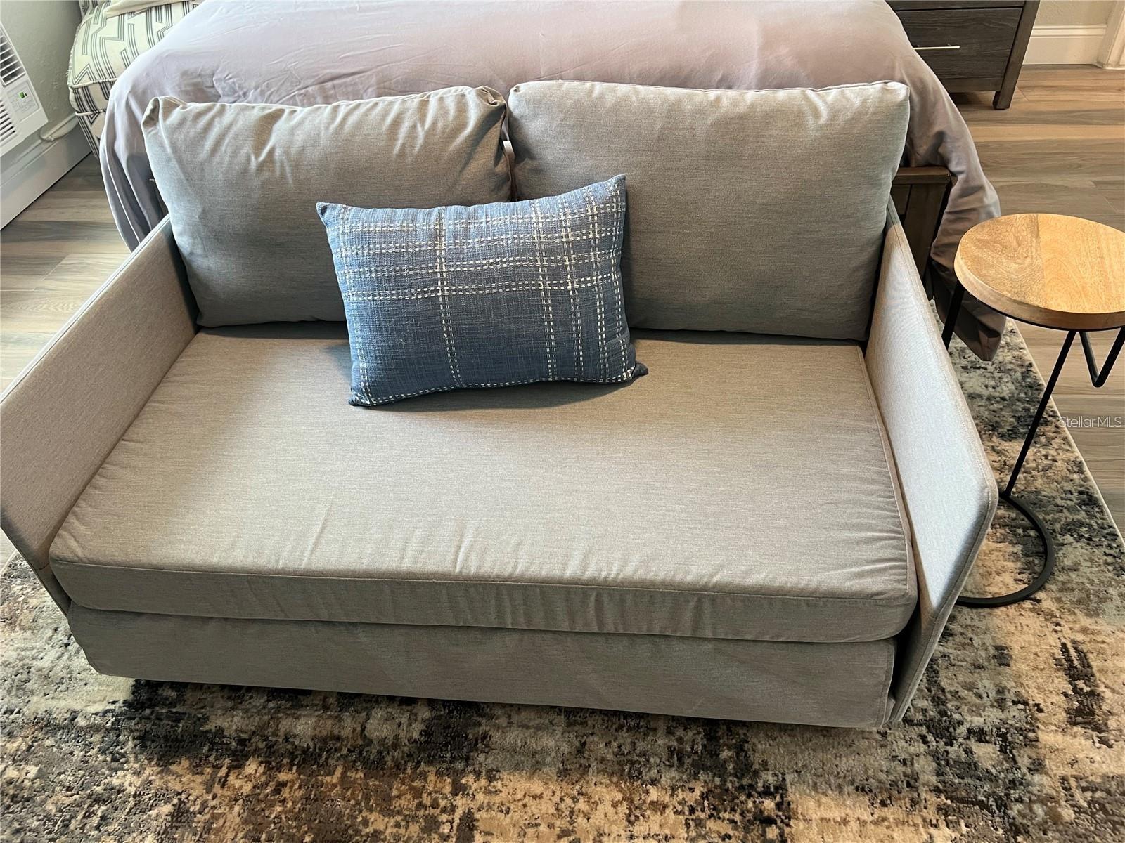 Image 10 of 27 For 4141 Dolphin Drive 4141