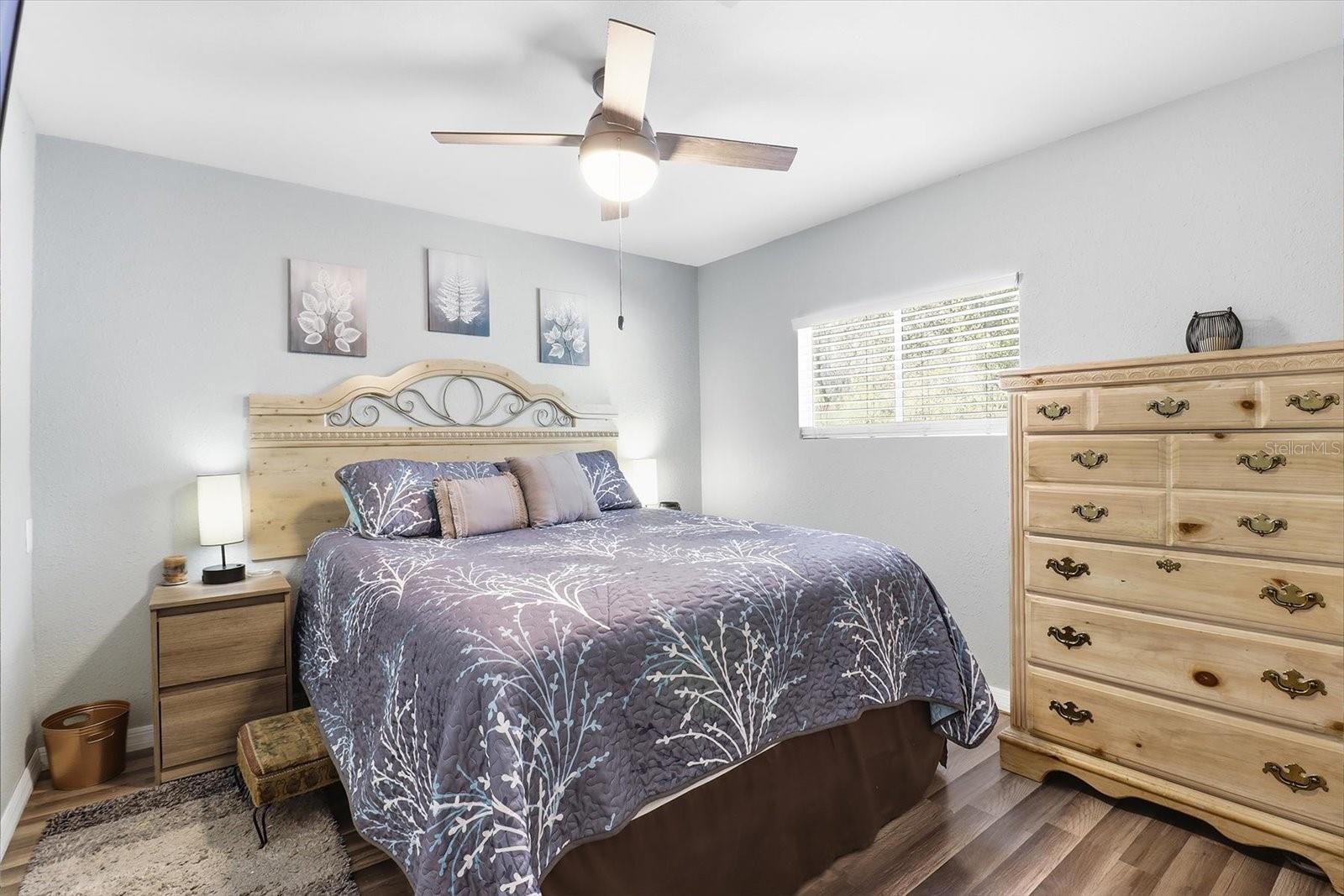 Image 16 of 50 For 4686 Brush Hollow Loop