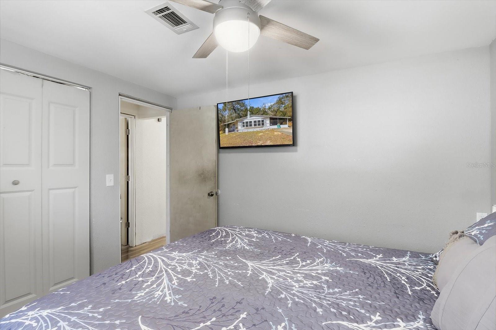 Image 17 of 50 For 4686 Brush Hollow Loop