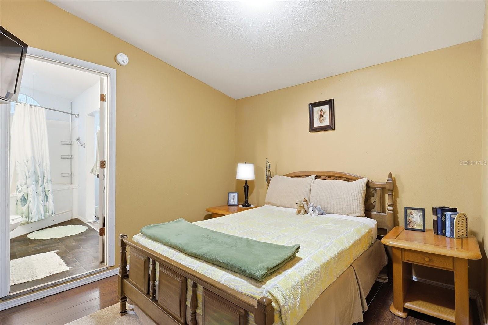 Image 31 of 50 For 4686 Brush Hollow Loop