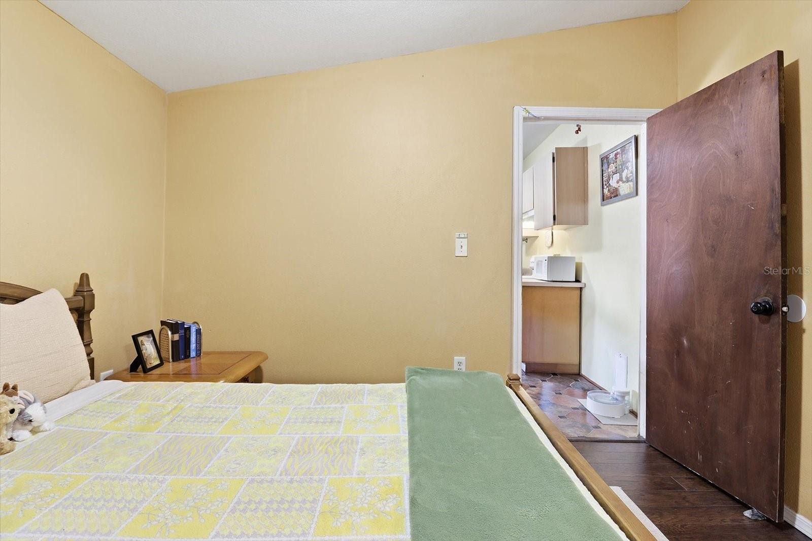 Image 33 of 50 For 4686 Brush Hollow Loop