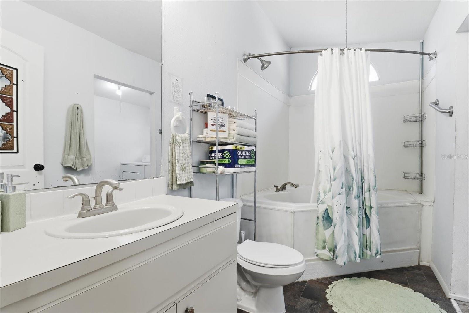 Image 34 of 50 For 4686 Brush Hollow Loop