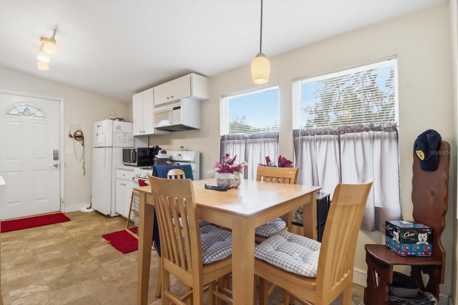 Image 40 of 50 For 4686 Brush Hollow Loop