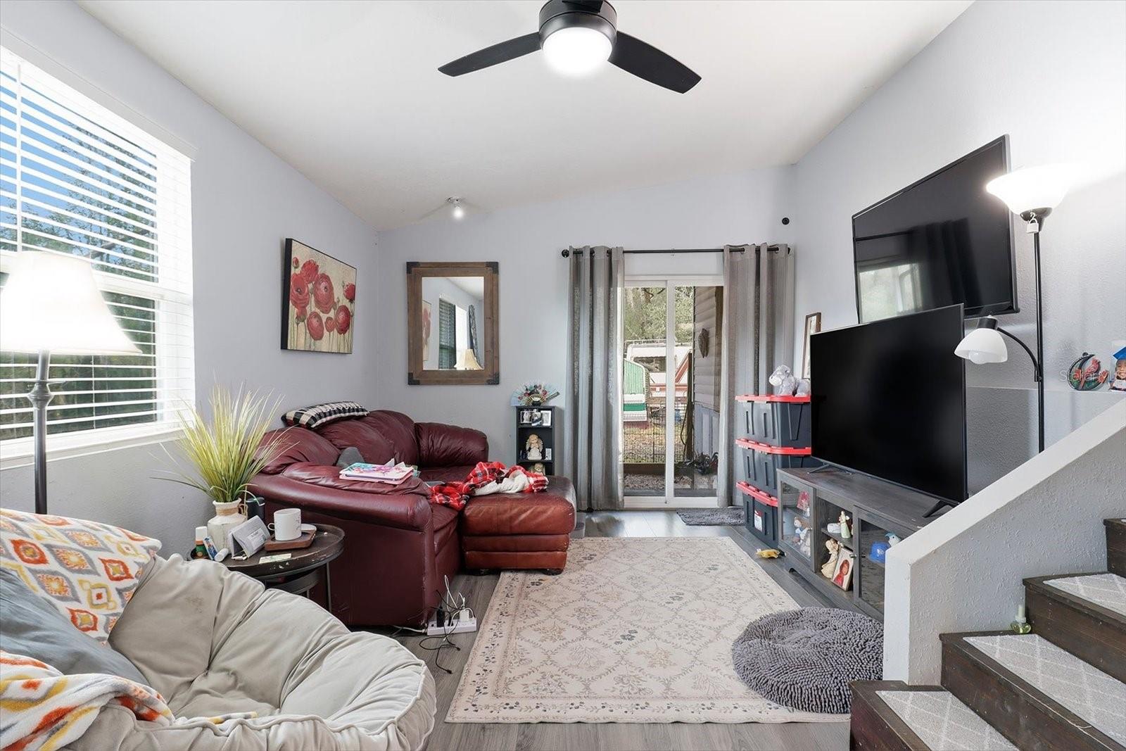 Image 41 of 50 For 4686 Brush Hollow Loop