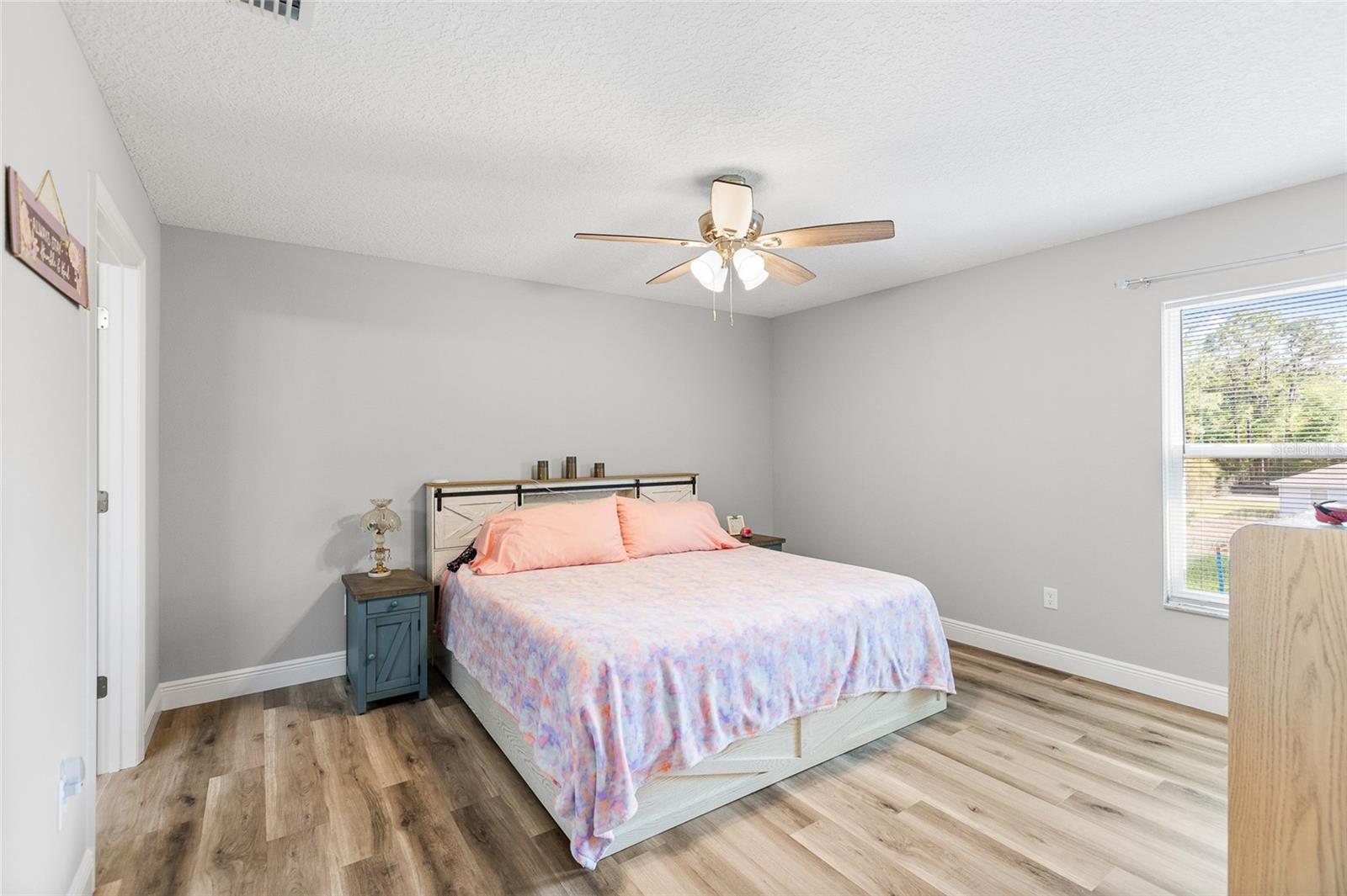 Image 13 of 31 For 2700 Rutland Drive