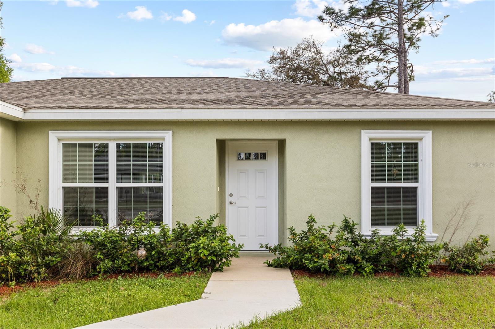 Image 4 of 31 For 2700 Rutland Drive