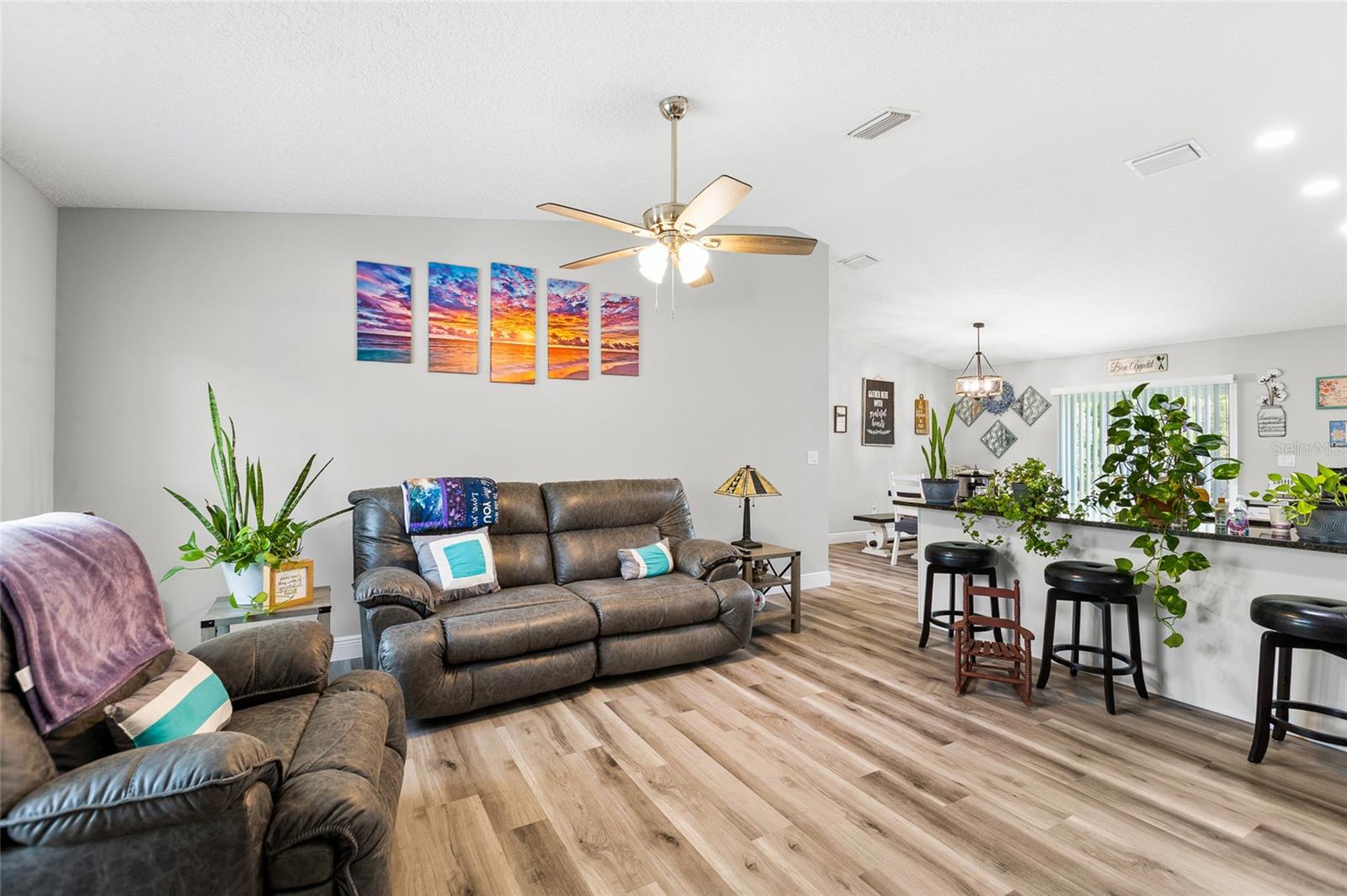 Image 6 of 31 For 2700 Rutland Drive