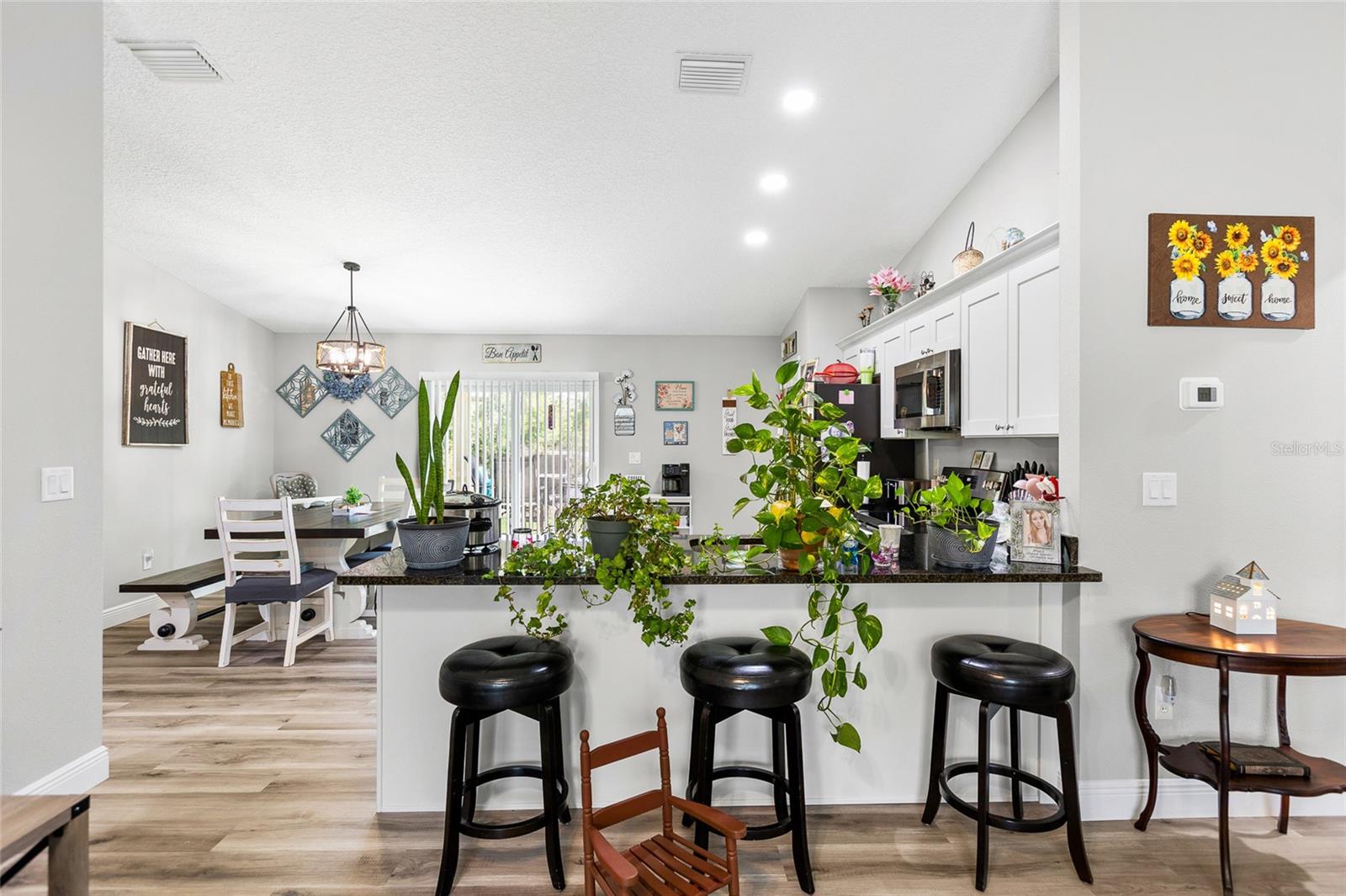 Image 7 of 31 For 2700 Rutland Drive