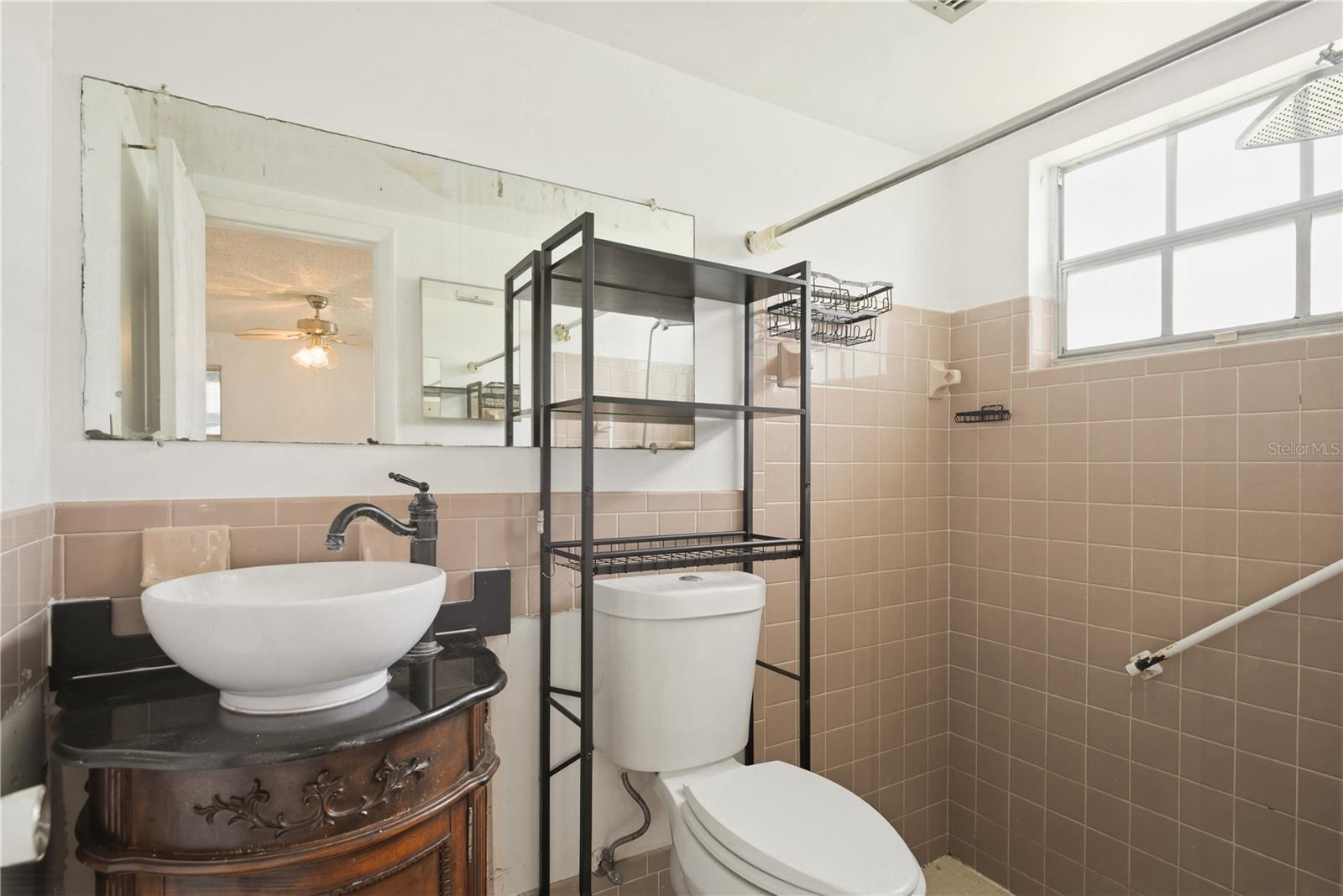 Image 12 of 19 For 4217 Redcliff Place 4217