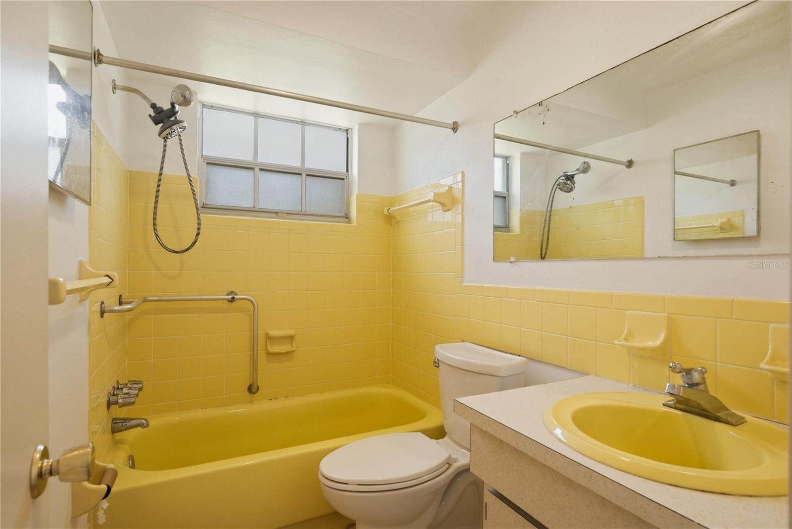 Image 15 of 19 For 4217 Redcliff Place 4217