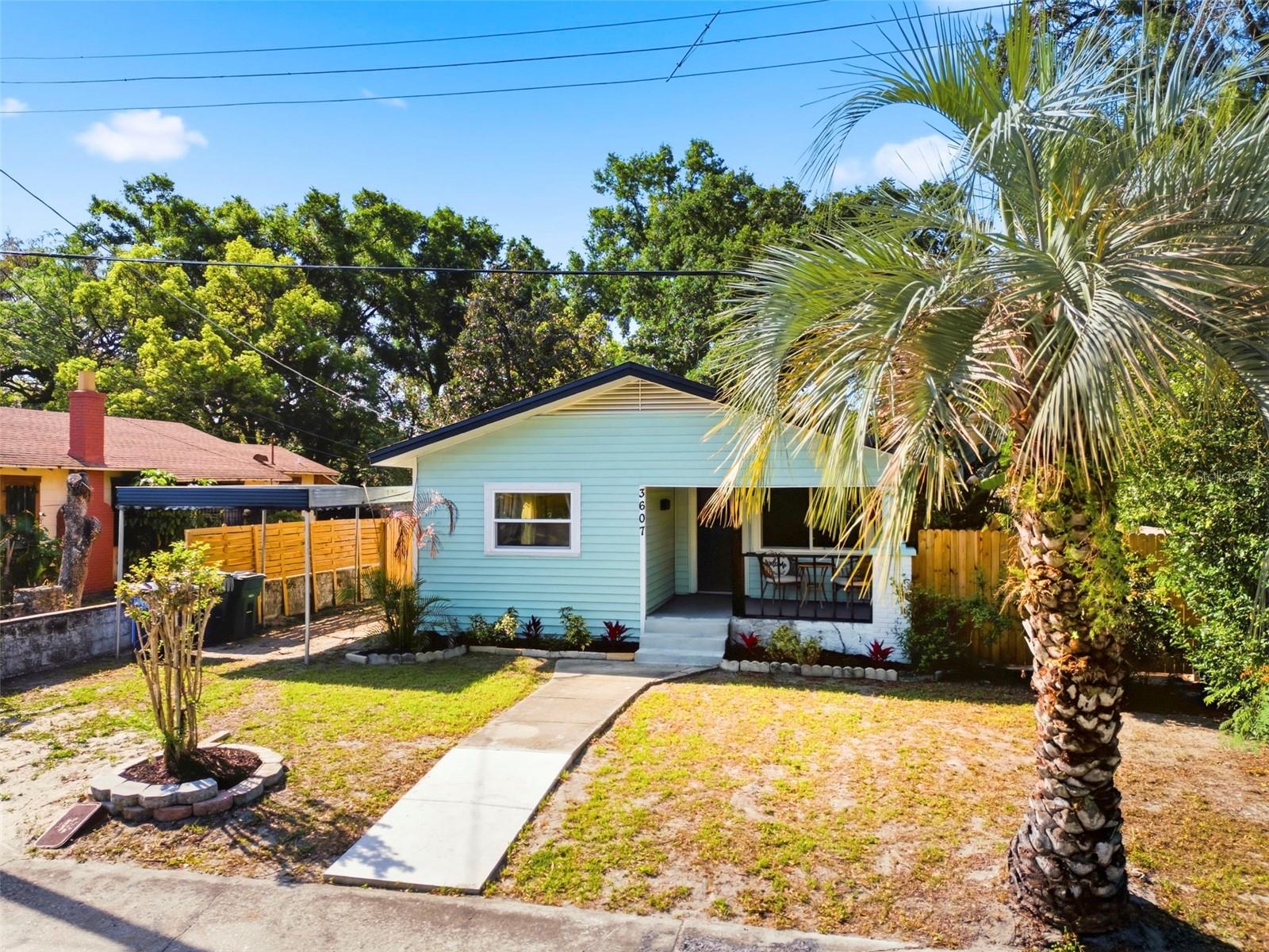 Listing photo id 36 for 3607 24th Avenue