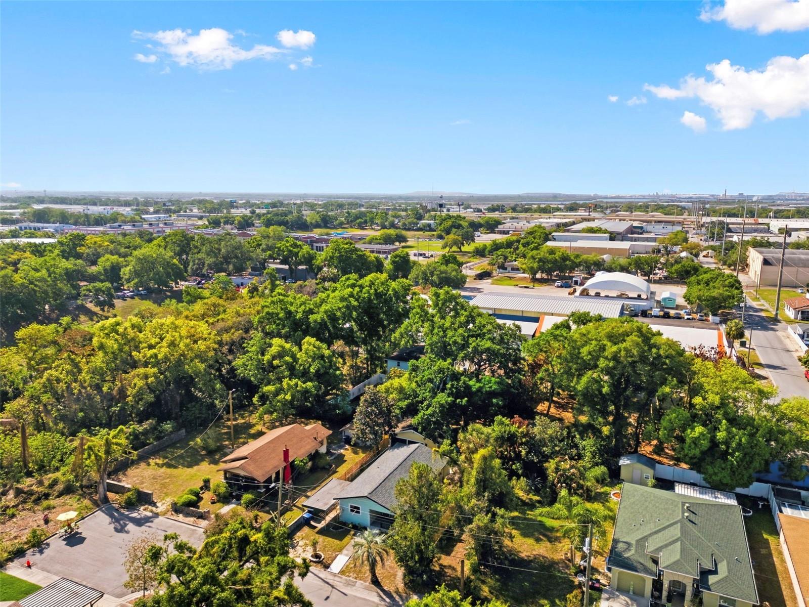 Listing photo id 44 for 3607 24th Avenue