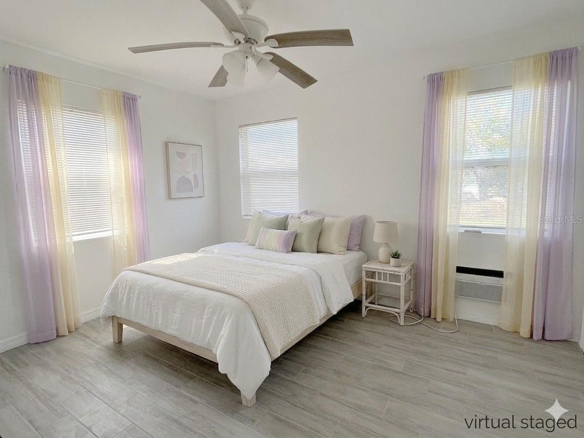 Image 11 of 21 For 24 Lynn Way 25