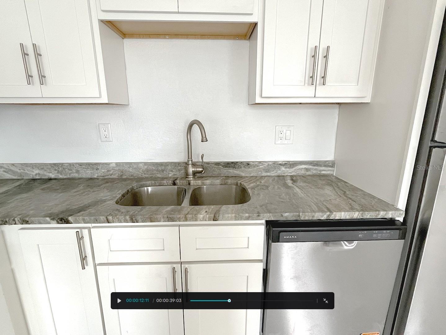 Image 5 of 21 For 24 Lynn Way 25