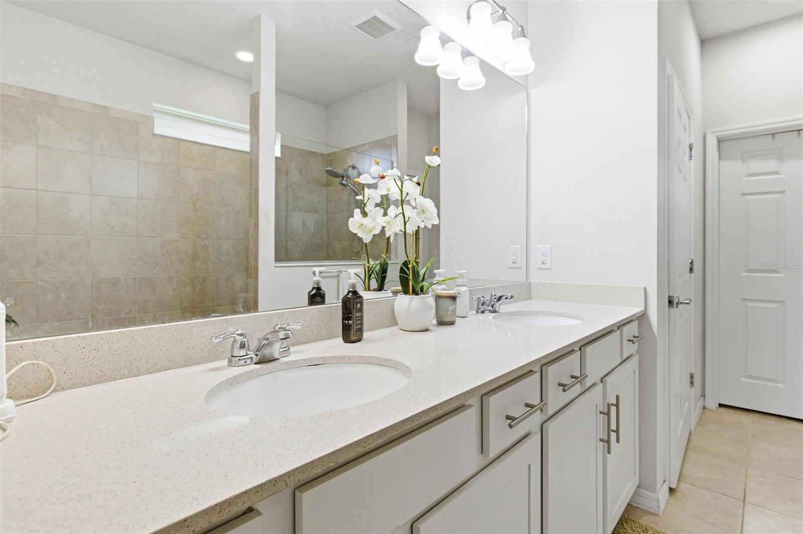 Image 7 of 28 For 5303 Levana Street