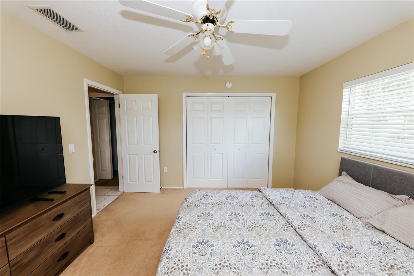 Image 16 of 46 For 5211 24th Avenue Drive W