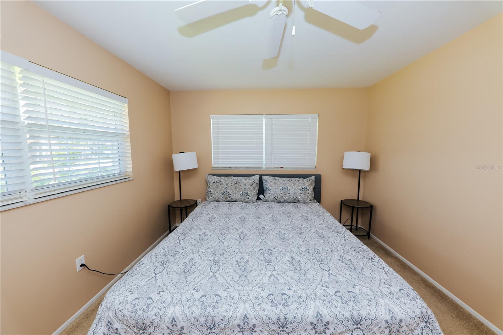 Image 22 of 46 For 5211 24th Avenue Drive W