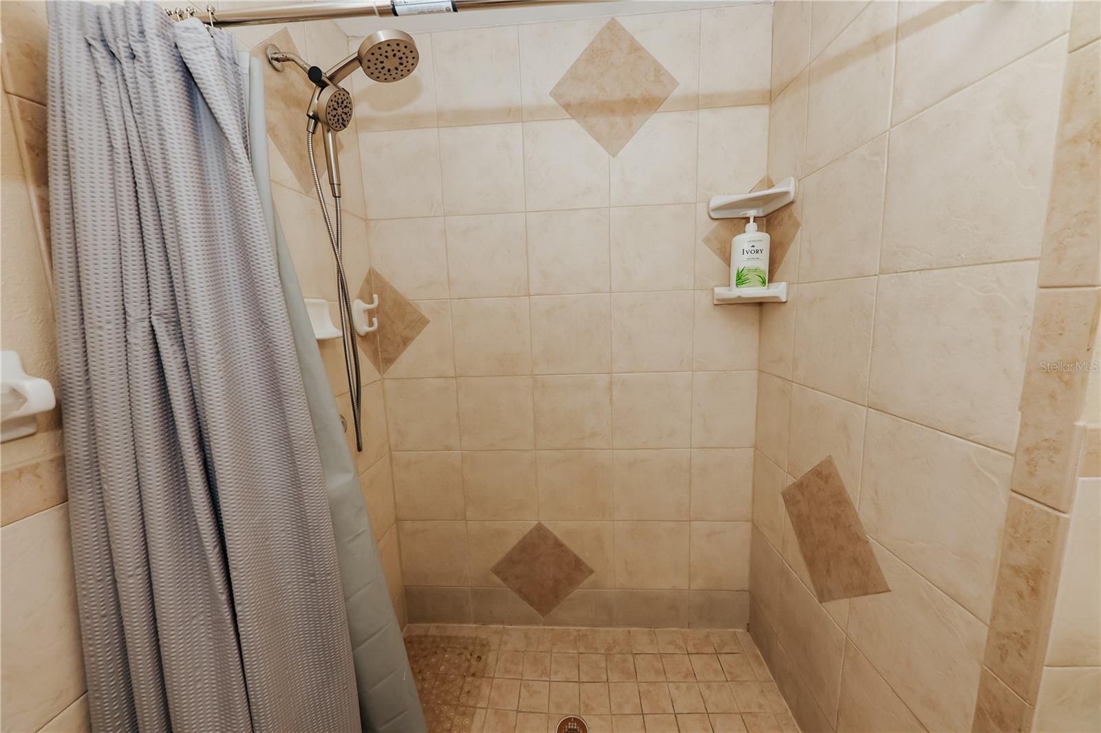 Image 27 of 46 For 5211 24th Avenue Drive W