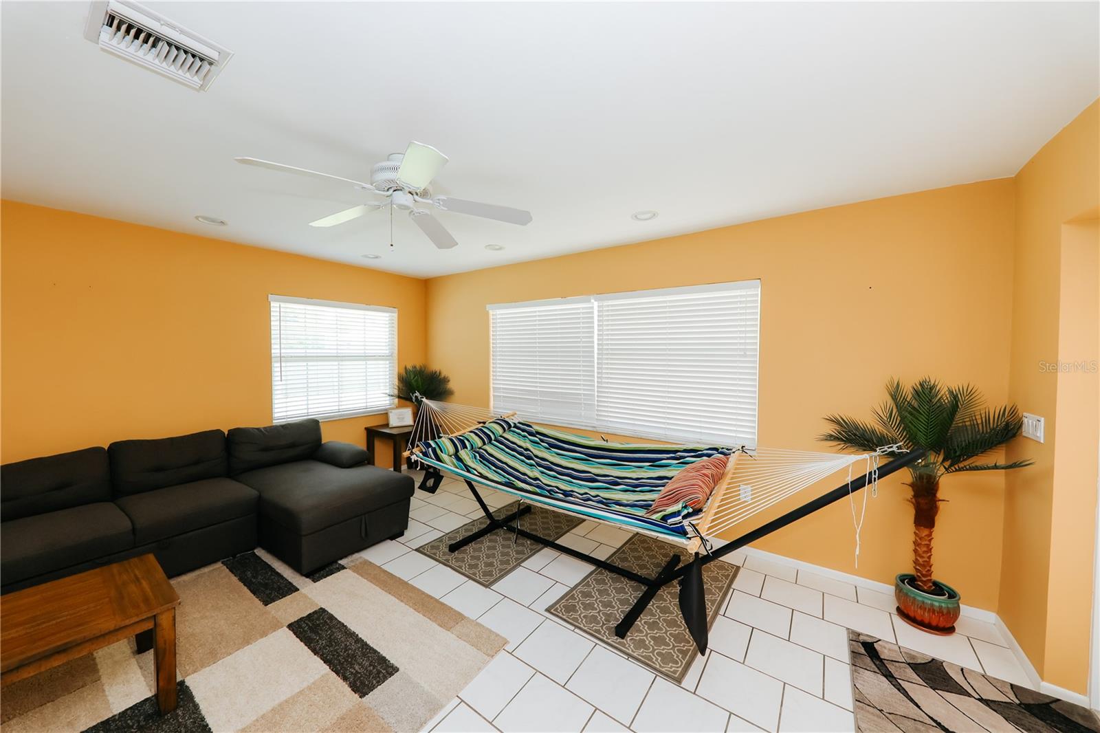 Image 7 of 46 For 5211 24th Avenue Drive W