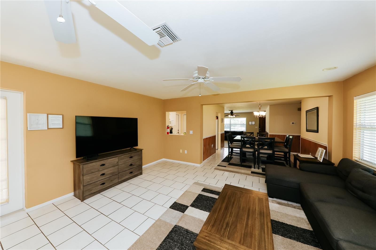 Image 9 of 46 For 5211 24th Avenue Drive W