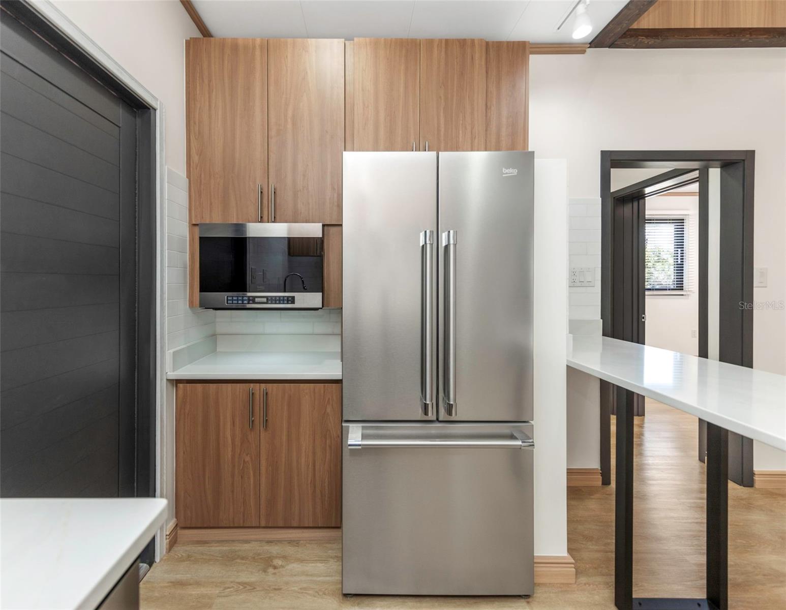 Image 17 of 74 For 1125 Melrose Avenue S