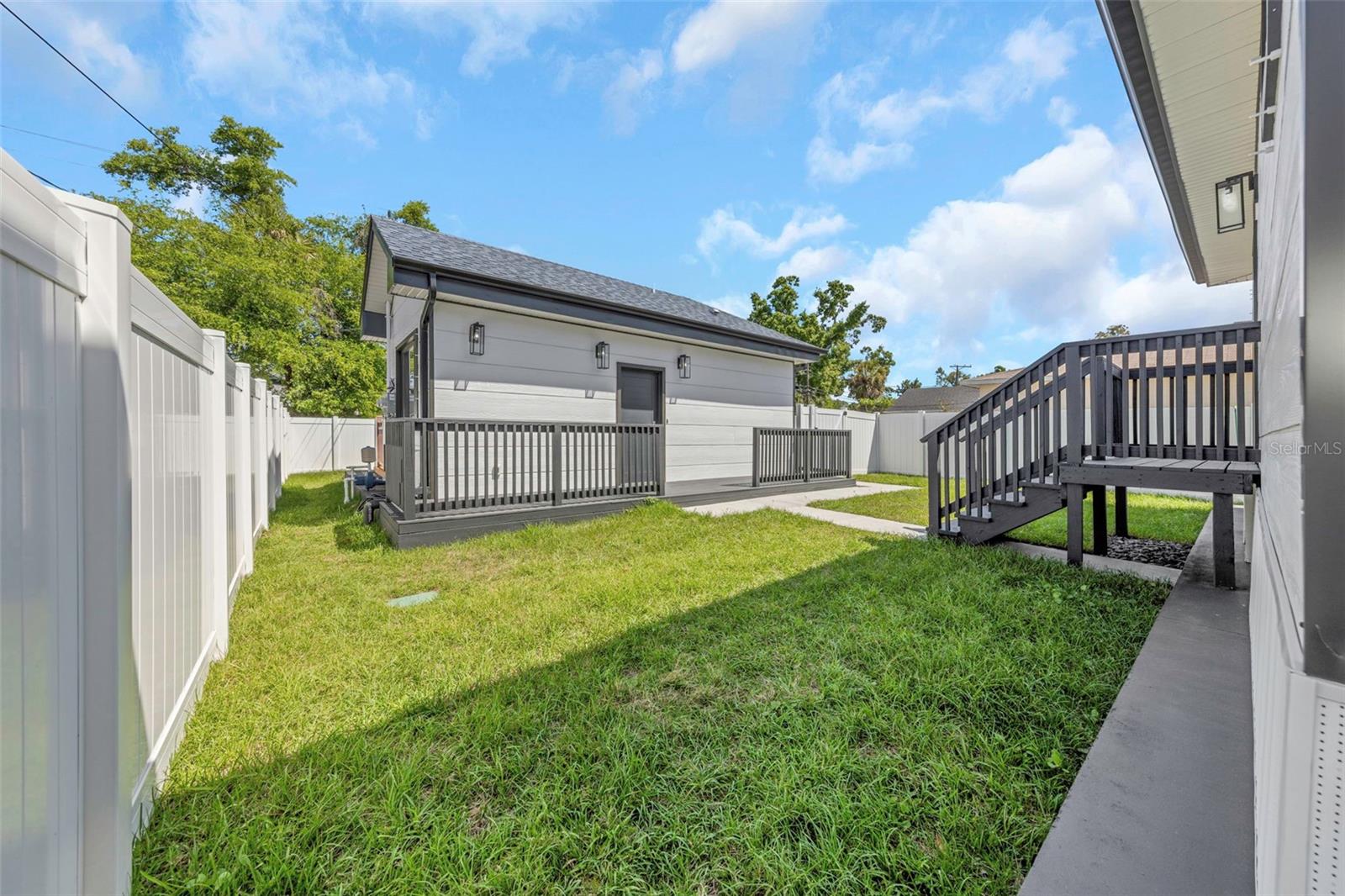 Image 44 of 74 For 1125 Melrose Avenue S