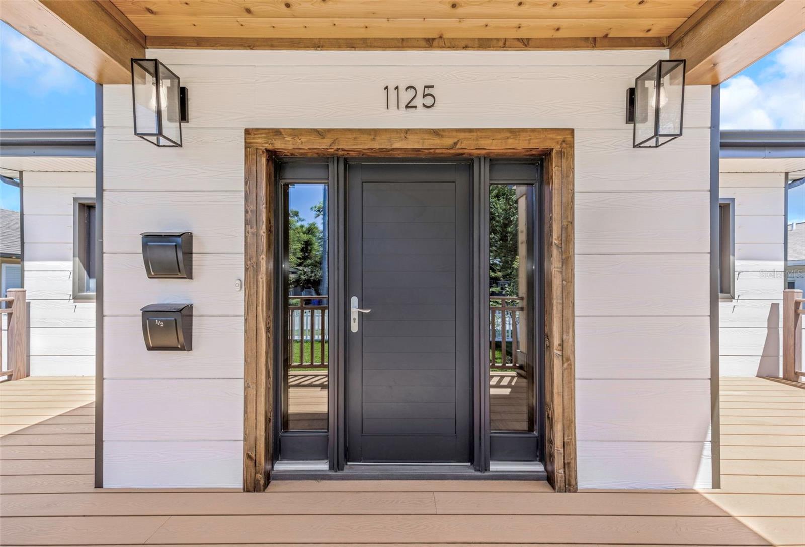 Image 7 of 74 For 1125 Melrose Avenue S