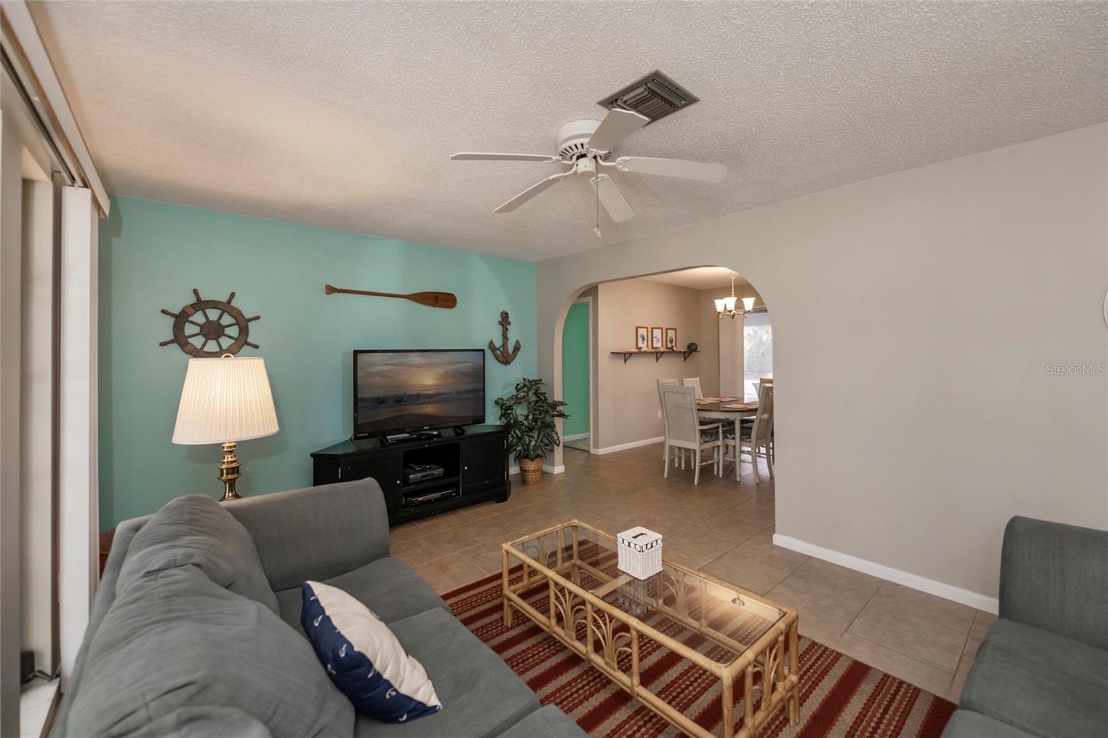 Image 11 of 53 For 543 Mayview Avenue Nw