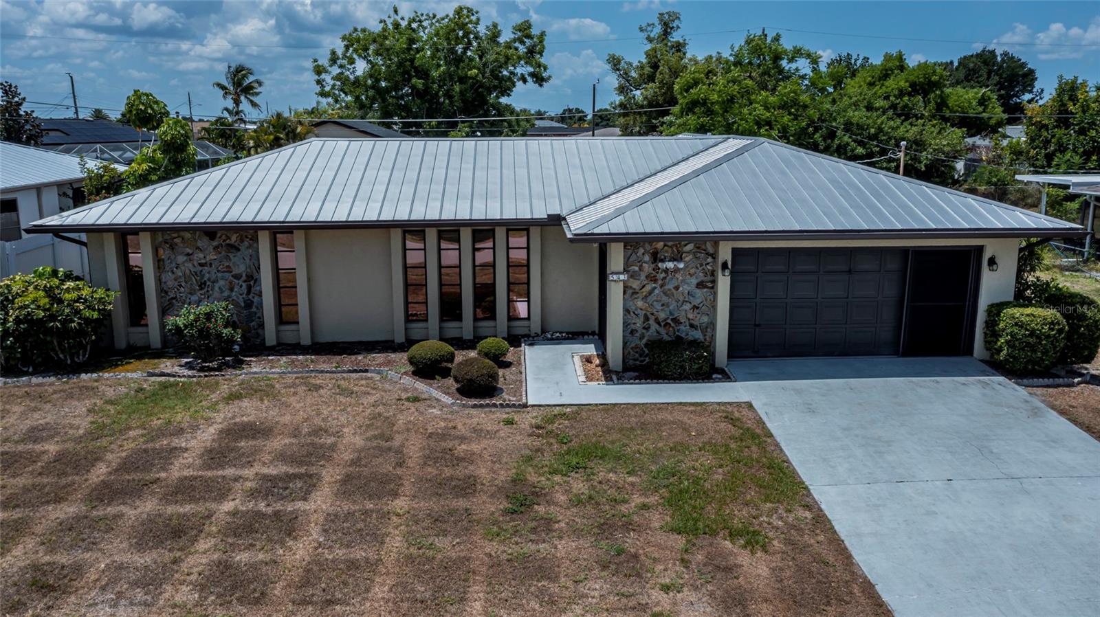 Image 2 of 53 For 543 Mayview Avenue Nw